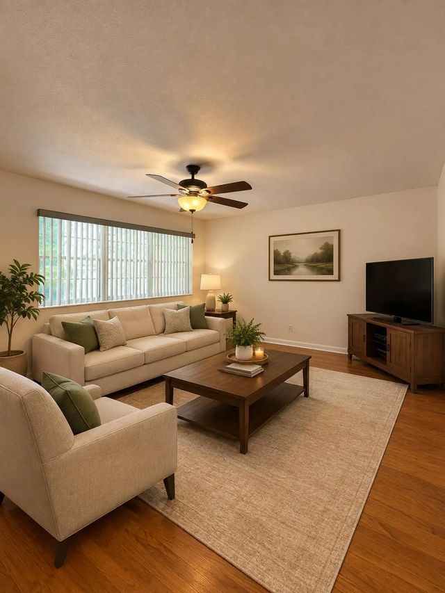 4 of 13 - 120 Windsor F #unit F, West Palm Beach, FL