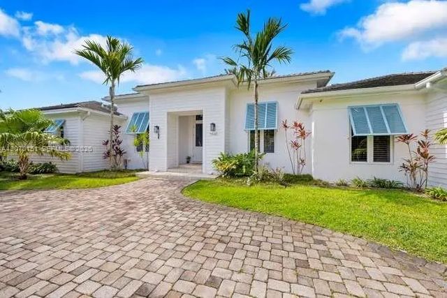 7840 Sw 133rd Terrace, Pinecrest