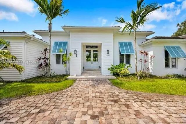 2 of 56 - 7840 Sw 133rd Terrace, Pinecrest, FL