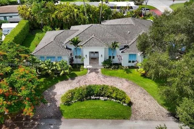 4 of 56 - 7840 Sw 133rd Terrace, Pinecrest, FL