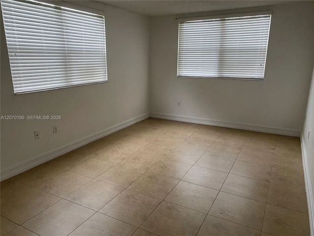 4 of 10 - 8245 Lake Drive #101, Doral, FL
