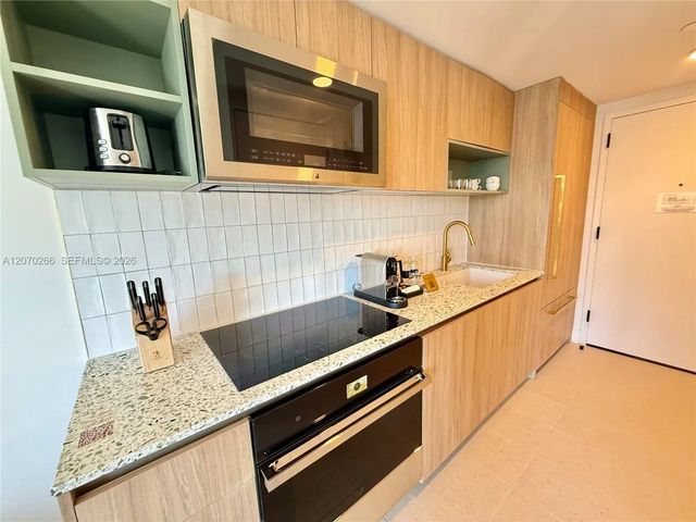 3 of 50 - 159 Ne 6 Street #3108, Miami, FL