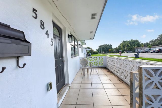 3 of 31 - 5845 Arthur Street, Hollywood, FL