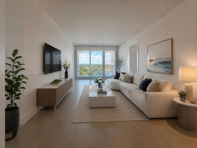 4 of 34 - 5401 Collins Avenue #620, Miami Beach, FL