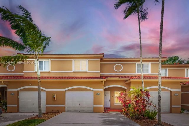 2 of 31 - 7663 N Southwood, Davie, FL