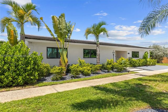200 N 52nd Avenue, Hollywood