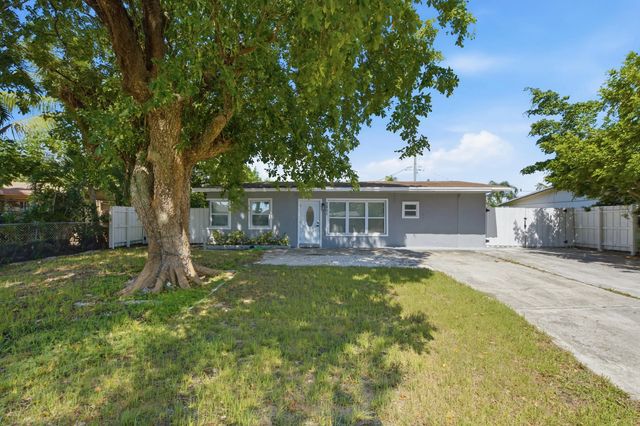 2 of 56 - 2801 Ne 8th Terrace, Pompano Beach, FL