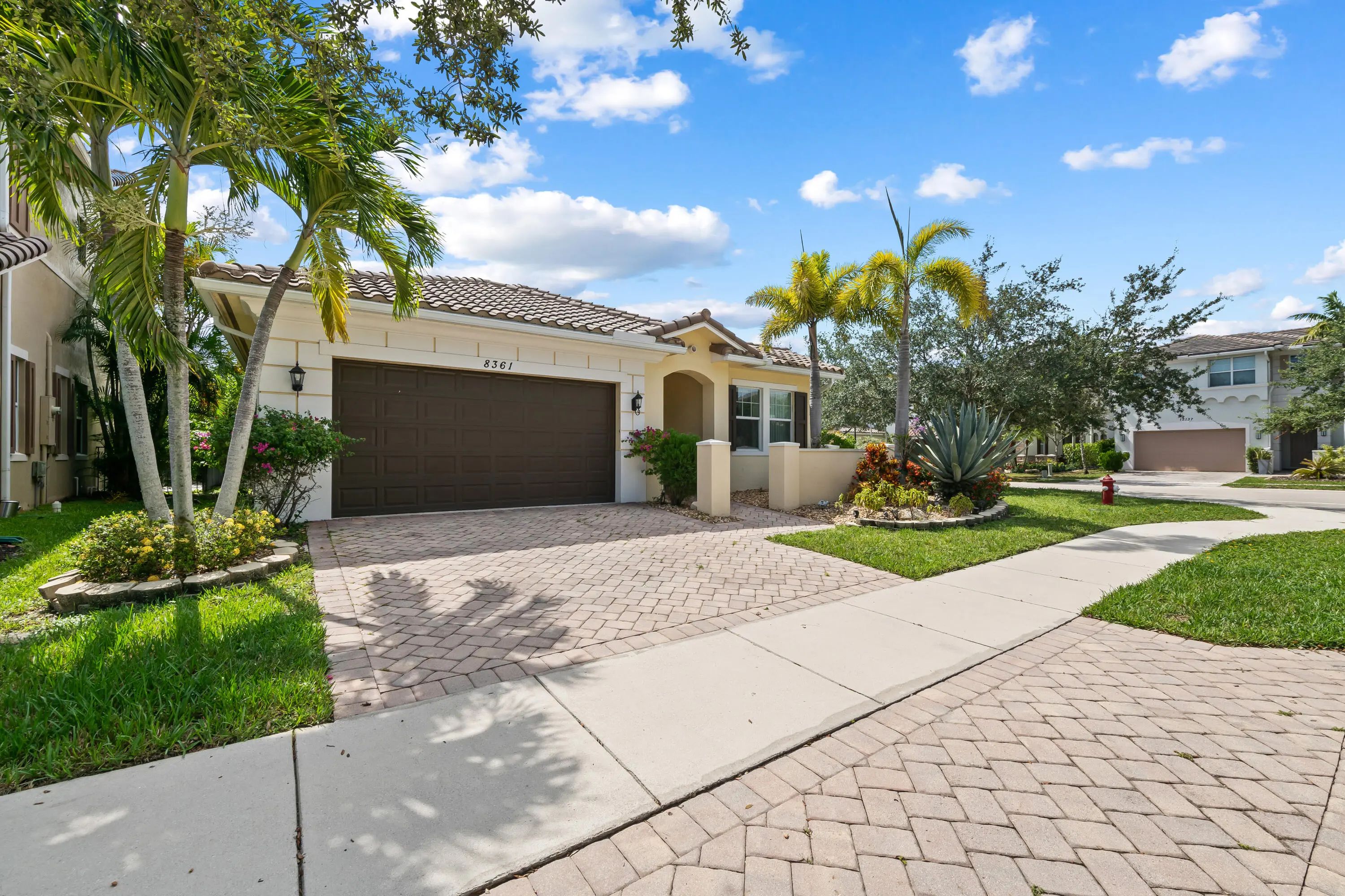 8361 Nw 120th Way, Parkland