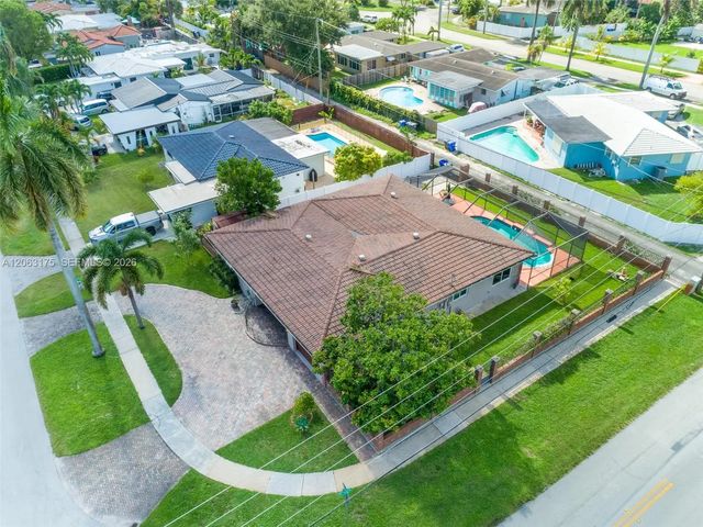 2 of 25 - 3134 Pierce Street, Hollywood, FL