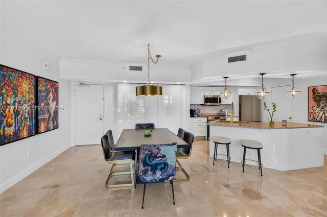 2 of 17 - 19900 E Country Club Drive #805, Aventura, FL