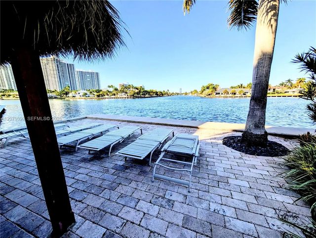 2 of 15 - 3177 S Ocean Drive #125, Hallandale Beach, FL