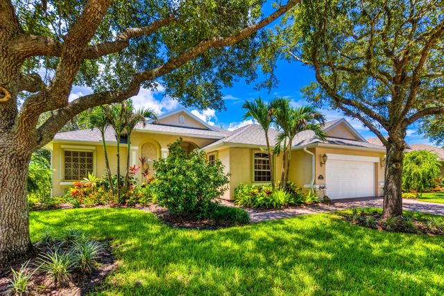 2 of 26 - 4220 Abington Woods Circle, Vero Beach, FL