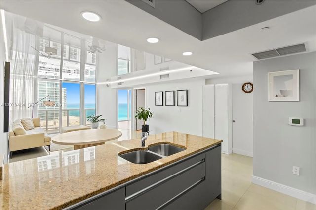 17201 Collins Avenue #3502, Sunny Isles Beach