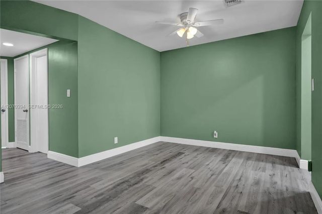 5 of 39 - 931 Se 9th Avenue #17, Pompano Beach, FL