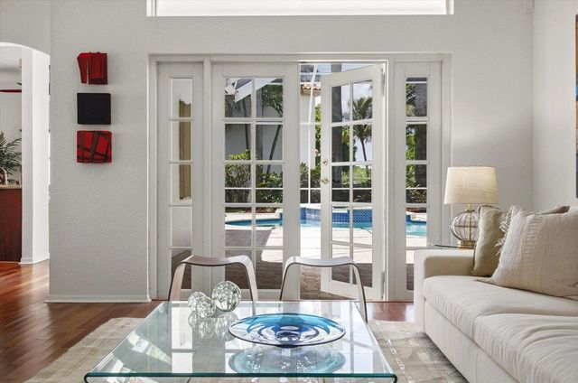 4 of 45 - 1285 Windsor Lane, Weston, FL