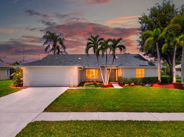 2 of 58 - 13708 Folkestone Circle, Wellington, FL