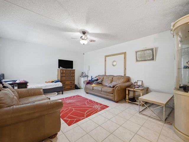 5 of 16 - 2248 White Pine Circle #a, Greenacres, FL