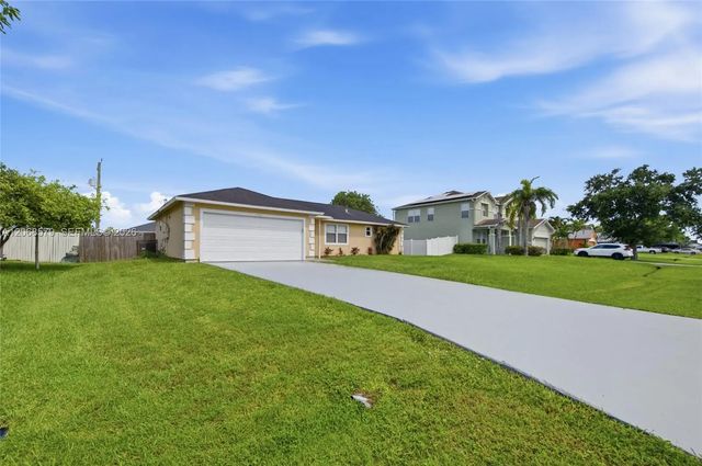 2 of 32 - 3321 Sw Frankford Street, Port St. Lucie, FL