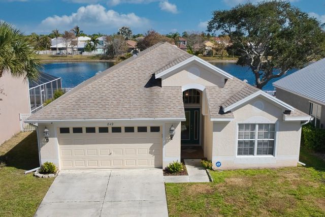2 of 24 - 849 Nw Waterlily Place, Jensen Beach, FL