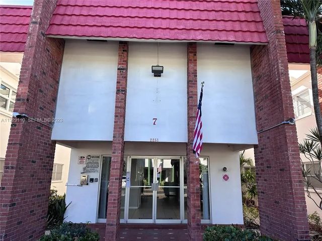 2 of 19 - 2251 Nw 48th Terrace #109, Lauderhill, FL