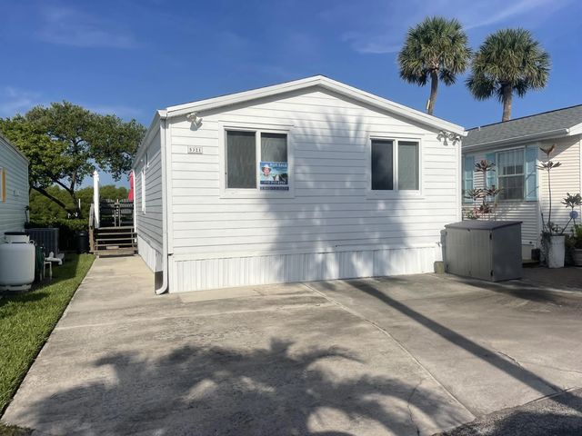 2 of 53 - 5321 Montego Circle, Fort Pierce, FL