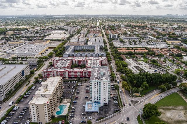5 of 43 - 1825 W 44th Place #509, Hialeah, FL
