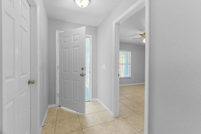 4 of 29 - 230 13th Street Sw, Vero Beach, FL