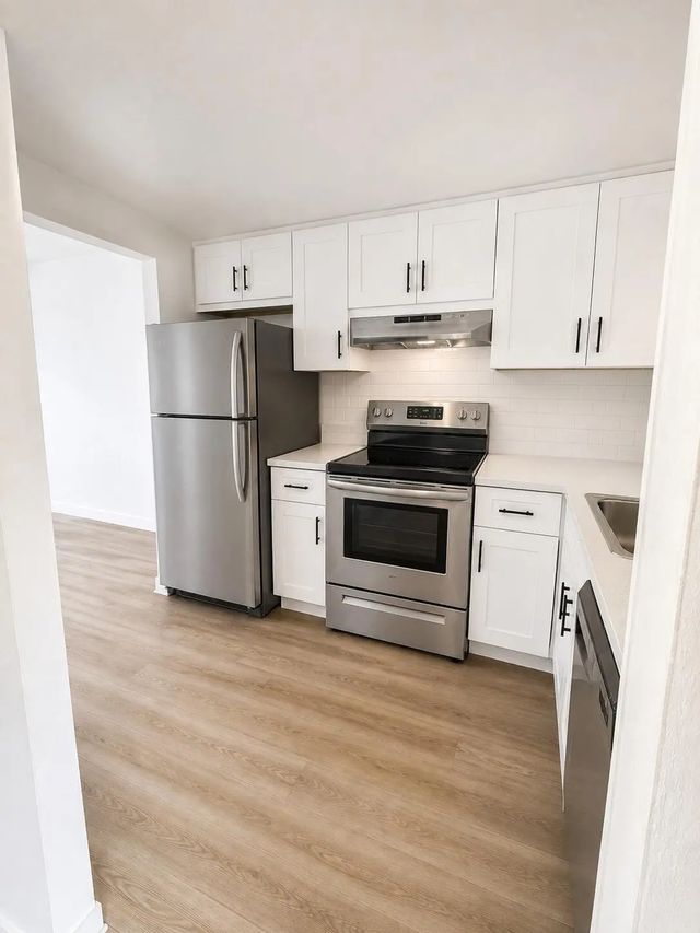 2 of 21 - 4191 Nw 26th Street #370, Lauderhill, FL