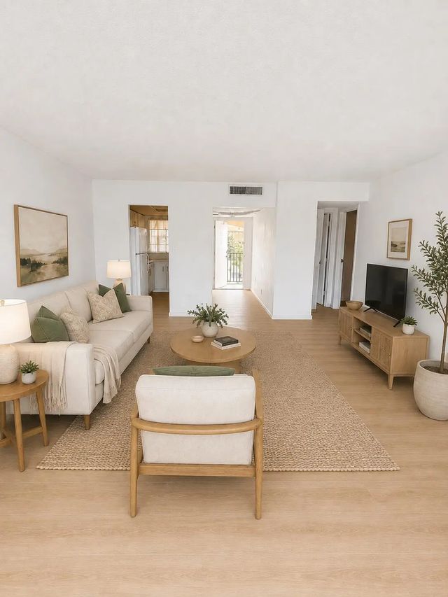 4 of 21 - 4191 Nw 26th Street #370, Lauderhill, FL