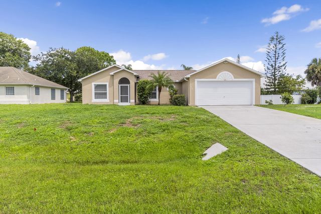 717 Tulip Drive, Sebastian