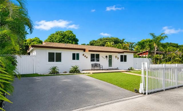 3312 Nw 182nd Street, Miami Gardens