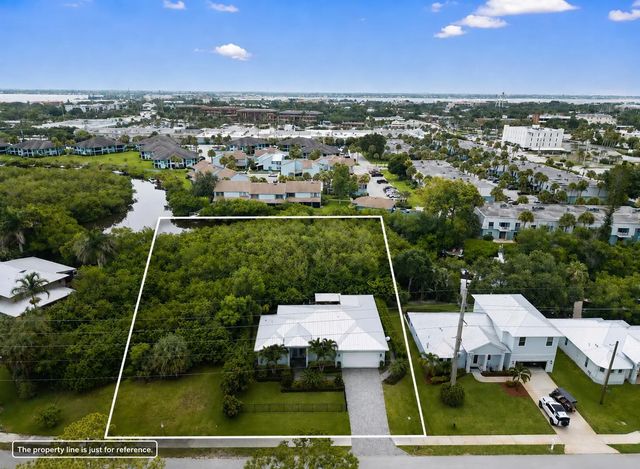 3 of 49 - 232 Sw Indian Groves Drive, Stuart, FL