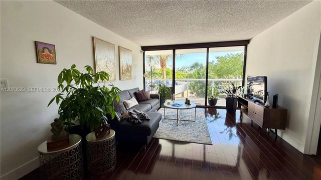 2 of 33 - 3701 N Country Club Drive #304, Aventura, FL