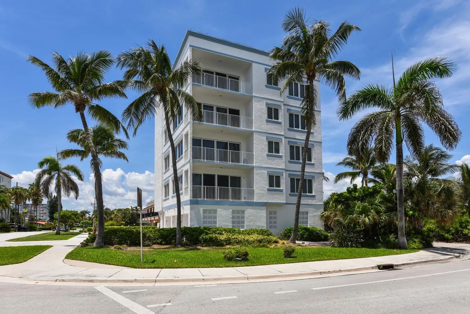 2057 Se 6th Street #1, Deerfield Beach