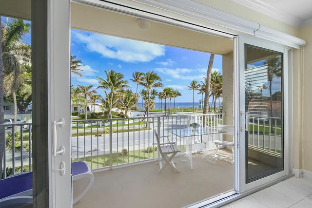 4 of 35 - 2057 Se 6th Street #1, Deerfield Beach, FL