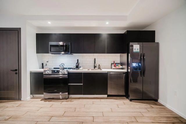 3 of 29 - 398 Ne 5th Street #1515, Miami, FL