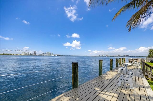 2250 Bay Drive #7, Miami Beach