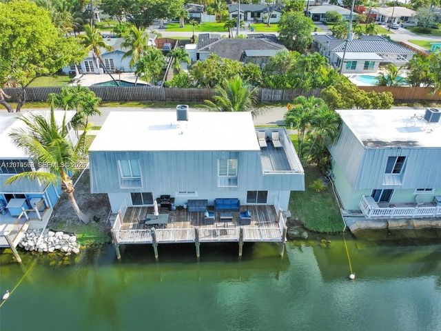 3 of 34 - 1370 Ne 40th Drive, Oakland Park, FL