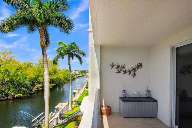 2 of 51 - 2880 Ne 14th St Causeway #311, Pompano Beach, FL