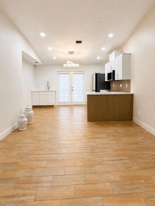 5 of 34 - 1716 Pierce Drive, Lake Worth Beach, FL