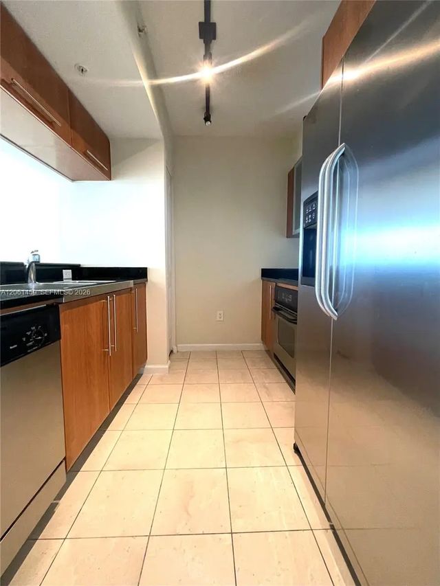 5 of 12 - 610 W Las Olas Boulevard #1321n, Fort Lauderdale, FL