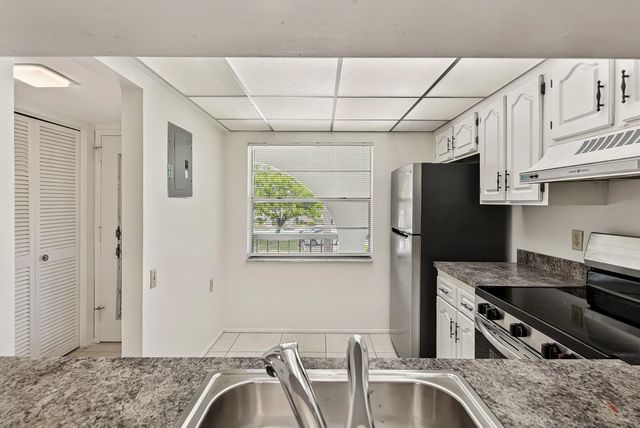 4 of 44 - 1204 Bahama Bend #b2, Coconut Creek, FL