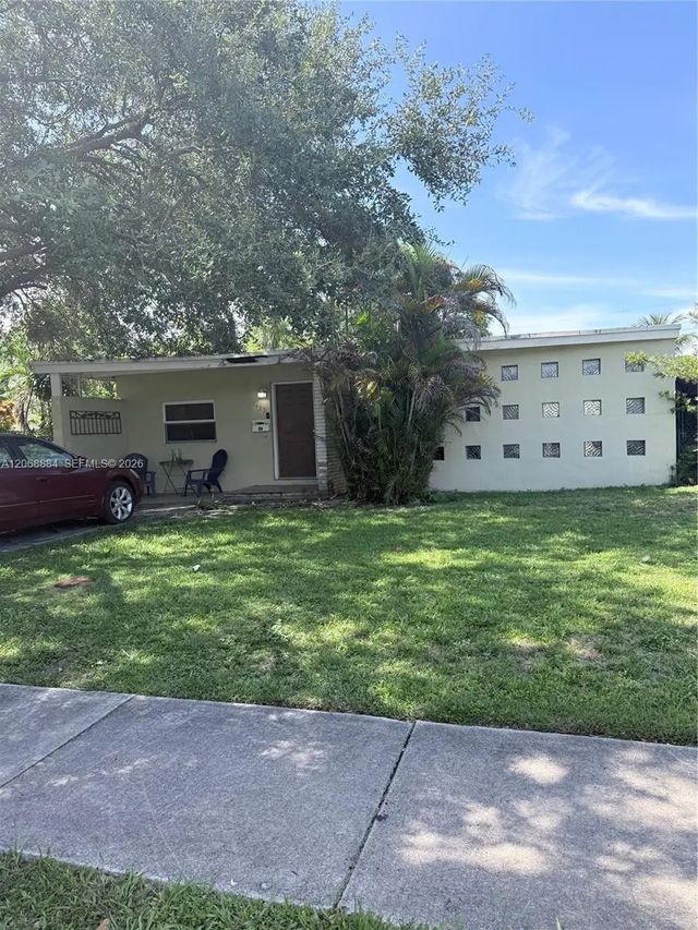 1435 Ne 139th Street, North Miami