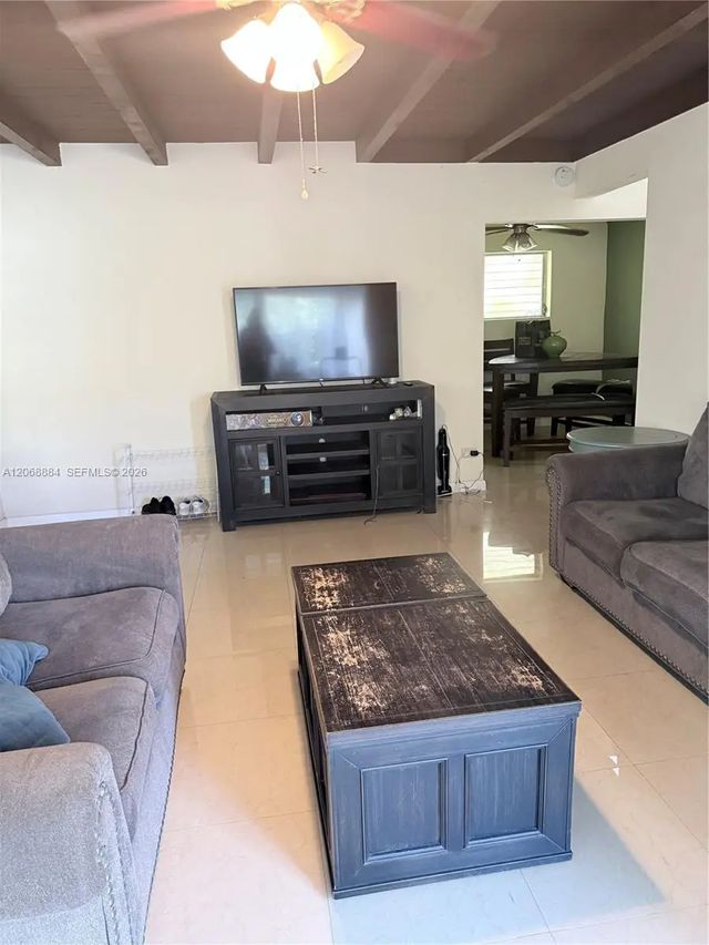 2 of 18 - 1435 Ne 139th Street, North Miami, FL