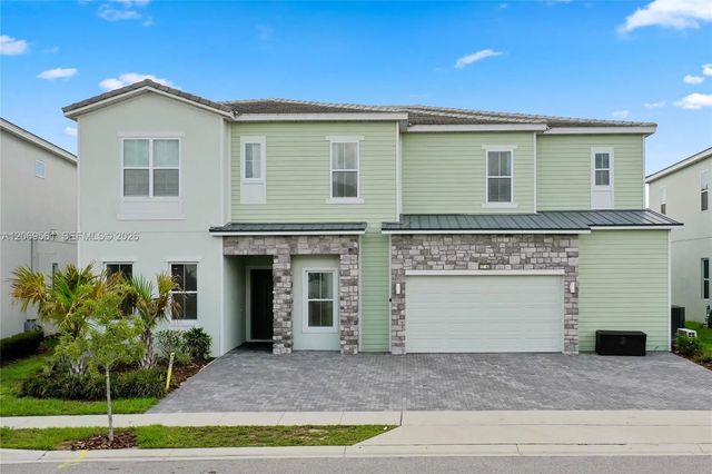 1743 Oak Blossom Drive, Davenport