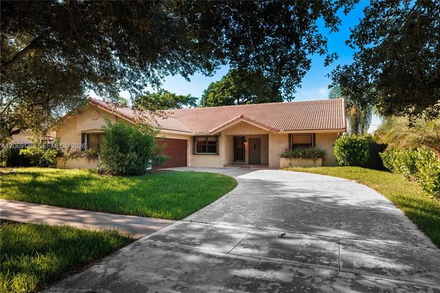 2 of 47 - 15821 Huntridge Road, Davie, FL