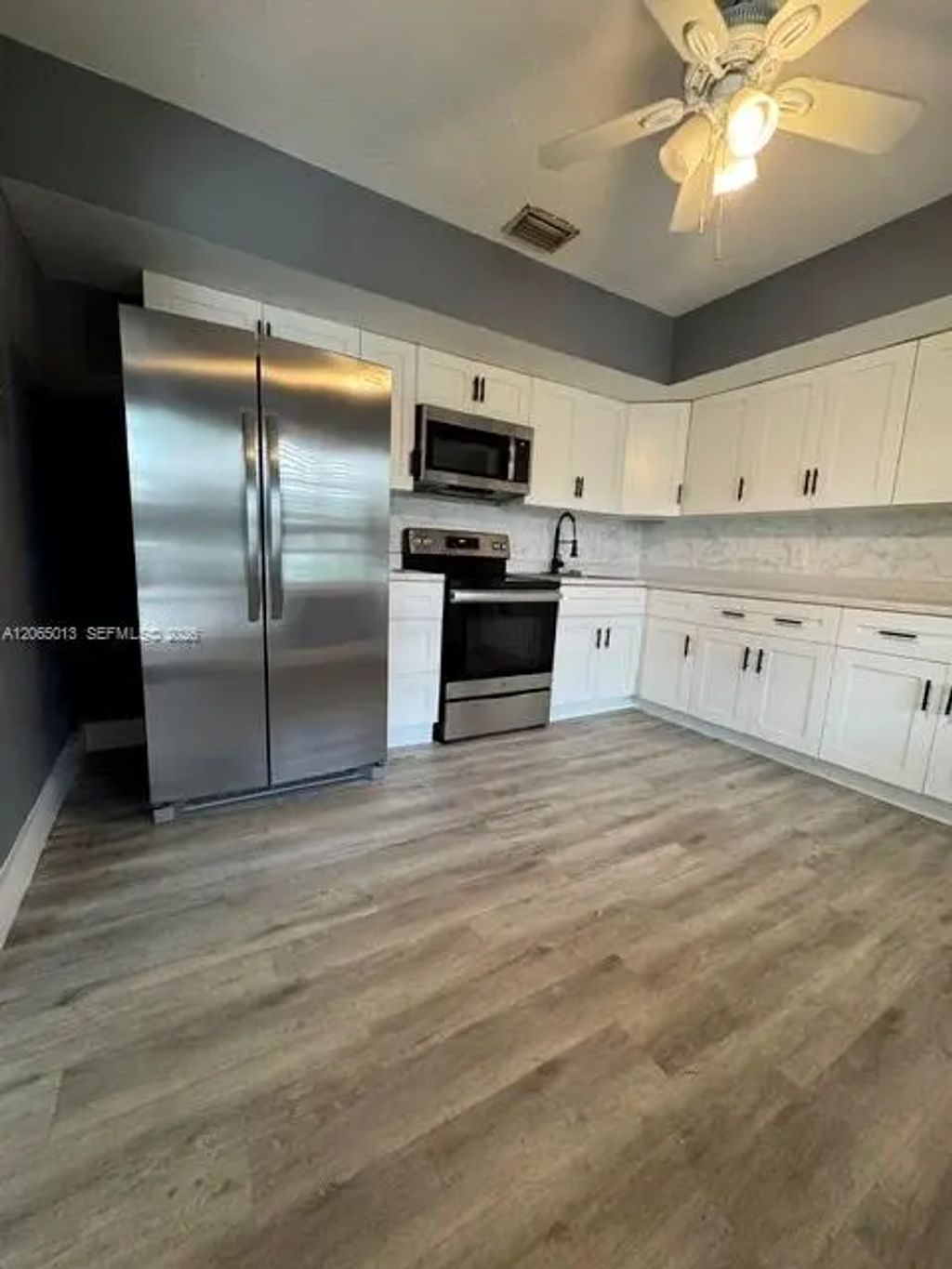 820 Se 12th Street #1, Fort Lauderdale