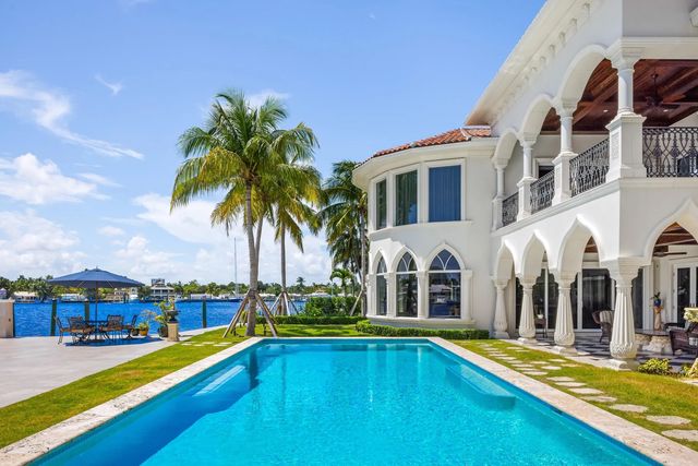 5 of 34 - 745 Middle River Drive, Fort Lauderdale, FL