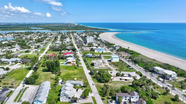 2 of 52 - 651 Hernando Street, Fort Pierce, FL