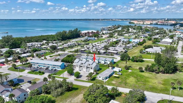 5 of 52 - 651 Hernando Street, Fort Pierce, FL